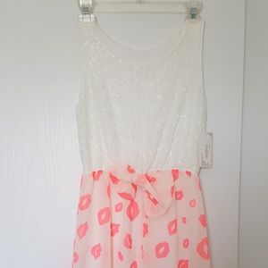 White Eyelate Lips Dress From Italy